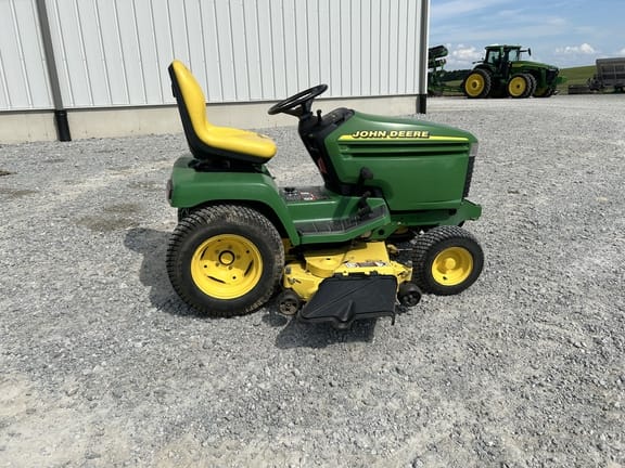 1999 John Deere 345 Equipment Image0