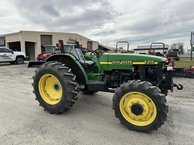 Image of John Deere 5310 equipment image 1