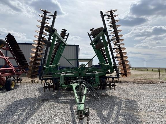 Image of John Deere 637 equipment image 4