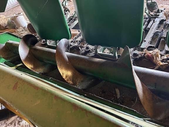 Image of John Deere 893 equipment image 4