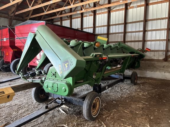 Image of John Deere 893 equipment image 1