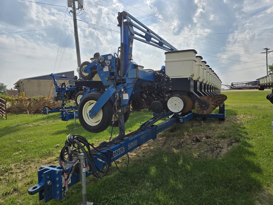 Image of Kinze 2600 Primary image