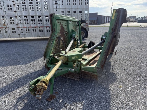 2000 John Deere 1518 Equipment Image0