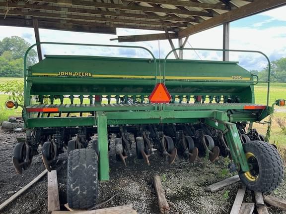 Image of John Deere 1560 equipment image 1