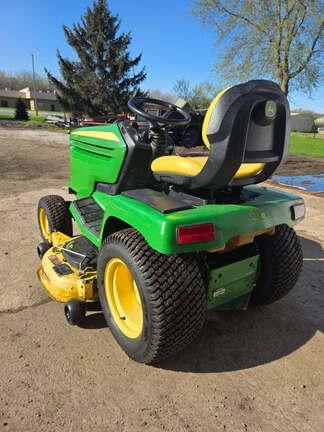 Image of John Deere 345 equipment image 4