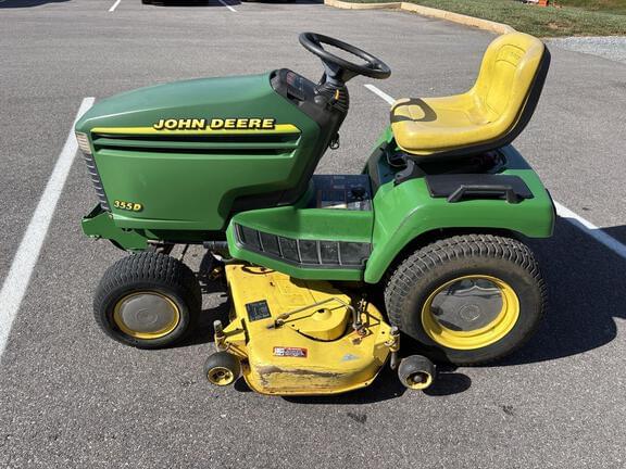Image of John Deere 355D equipment image 4