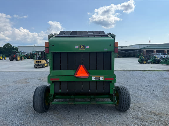 Image of John Deere 557 equipment image 1