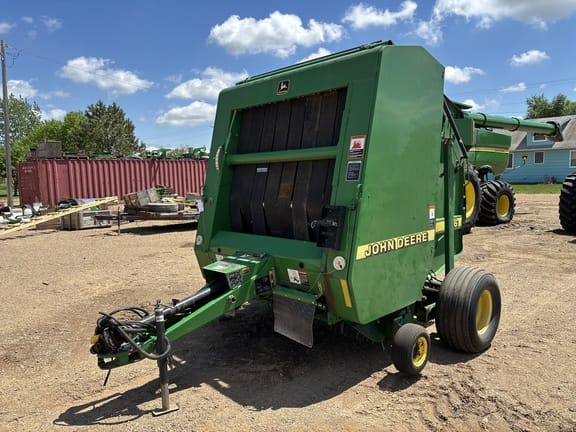 2000 John Deere 566 Equipment Image0