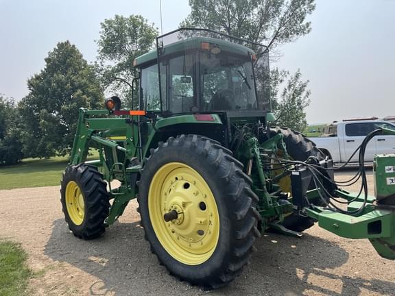 Image of John Deere 7710 equipment image 1