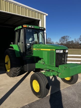 2000 John Deere 7810 Equipment Image0
