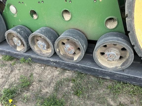 Image of John Deere 9300T equipment image 1