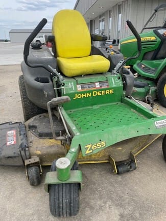 2000 John Deere Z655 Equipment Image0