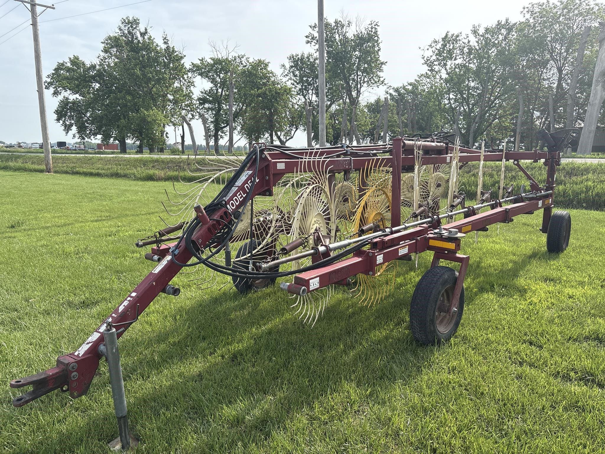 2000 M&W DF12 Equipment Image0