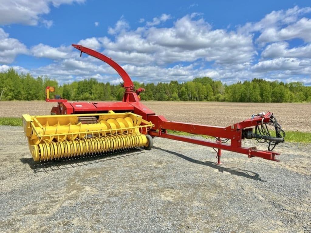 Image of New Holland FP230 Primary image