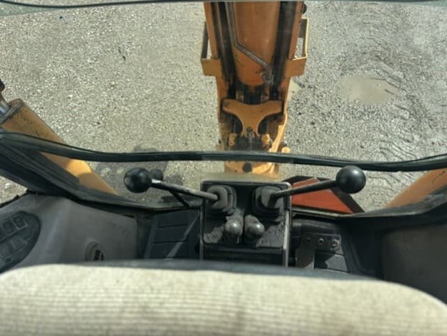 Image of Case 590SM equipment image 4