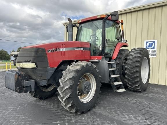 Image of Case IH MX240 equipment image 4