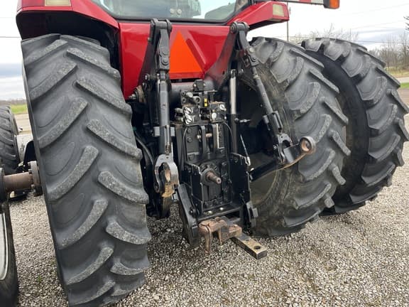 Image of Case IH MX270 equipment image 3