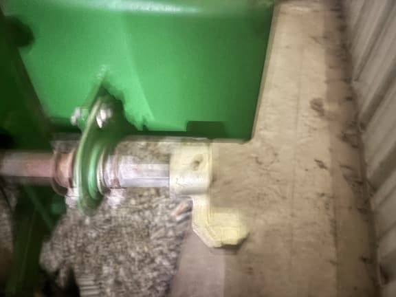 Image of John Deere 1760 equipment image 4