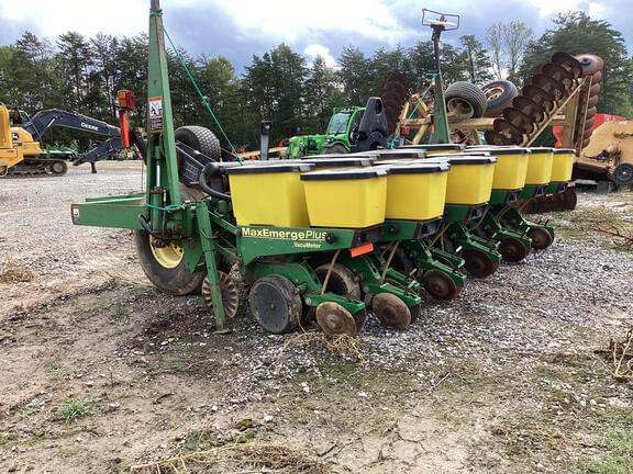 Image of John Deere 1780 equipment image 1