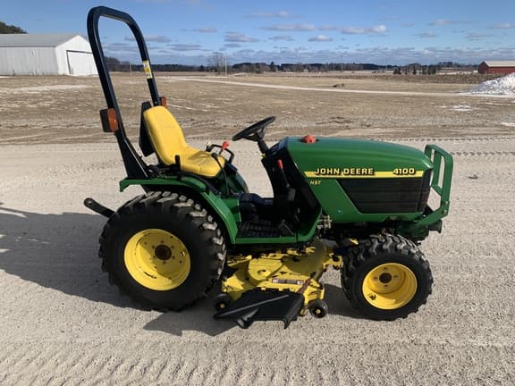 Image of John Deere 4100 equipment image 1