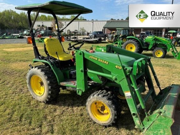 2001 John Deere 4100 Equipment Image0