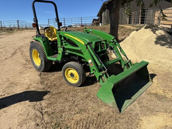 Image of John Deere 4300 equipment image 1
