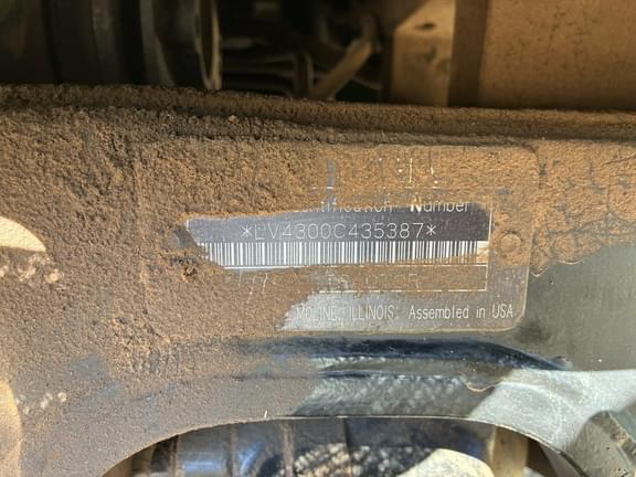 Image of John Deere 4300 equipment image 4