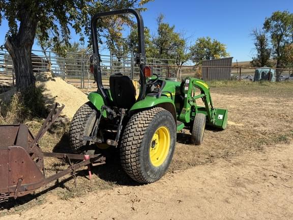 Image of John Deere 4300 equipment image 3
