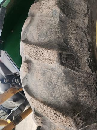 Image of John Deere 5410 equipment image 2