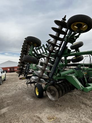 Image of John Deere 637 equipment image 3