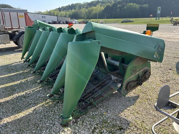 2001 John Deere 693 Equipment Image0