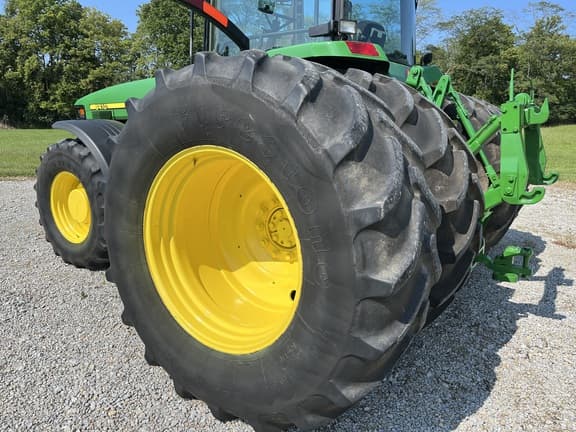 Image of John Deere 8410 equipment image 3