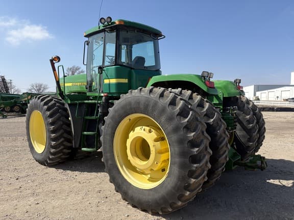 Image of John Deere 9200 equipment image 1