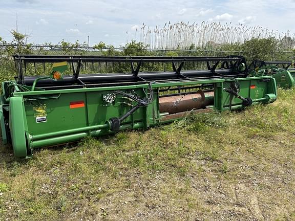 Image of John Deere 922 Primary image