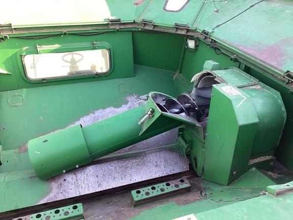 Image of John Deere 9650 STS equipment image 4