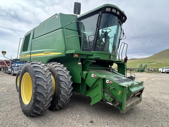 2001 John Deere 9650 STS Equipment Image0