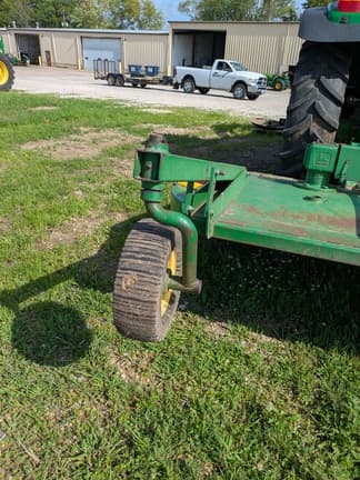 Image of John Deere MX10 equipment image 2