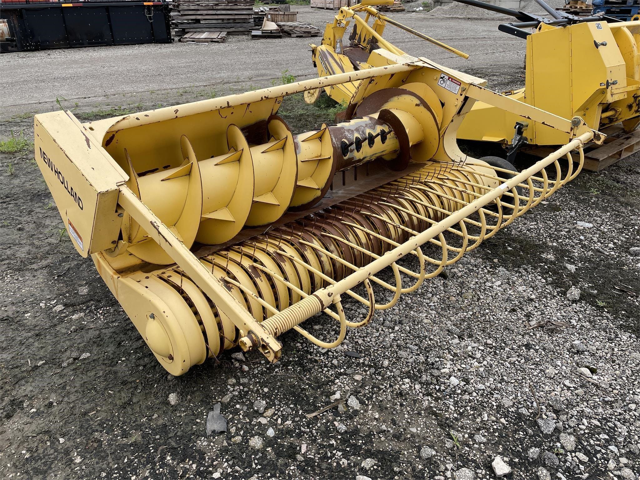 2001 New Holland 27P Equipment Image0