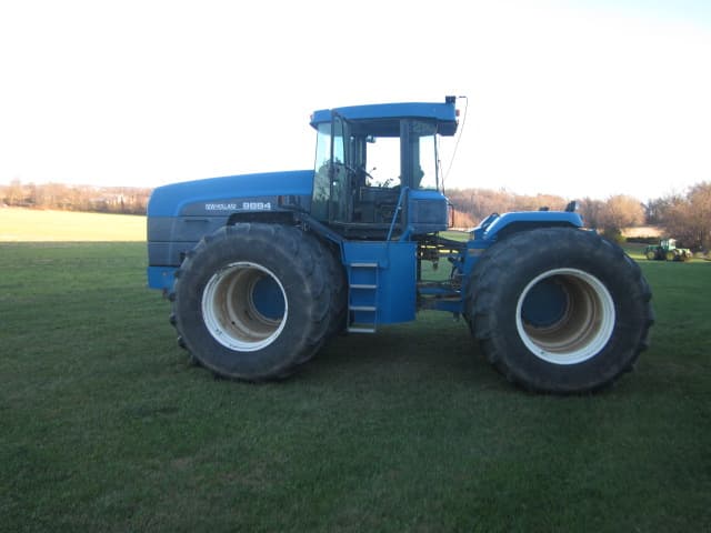 Image of New Holland 9884 Primary image