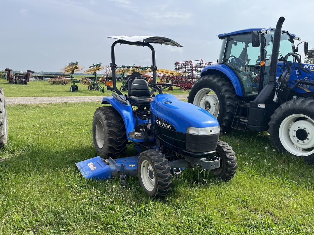 Image of New Holland TC29D Primary image