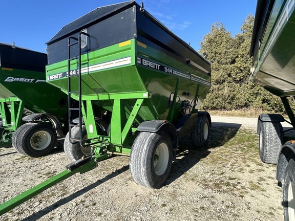 2002 Brent 544 Equipment Image0