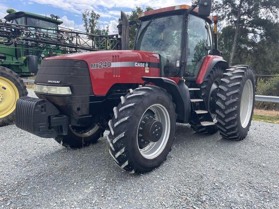 Image of Case IH MX240 Primary image