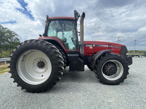 Image of Case IH MX240 equipment image 4