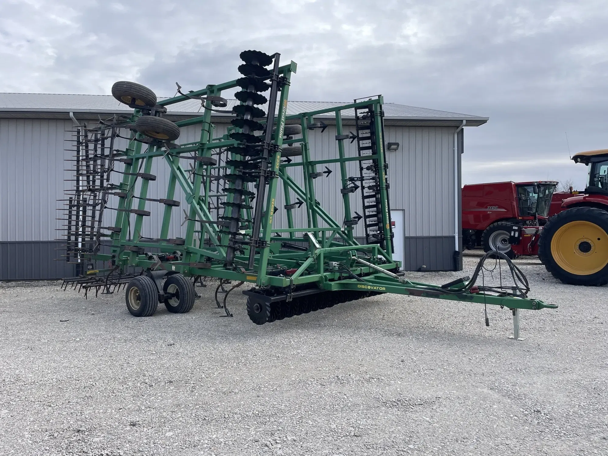 2002 Great Plains 8333 Equipment Image0
