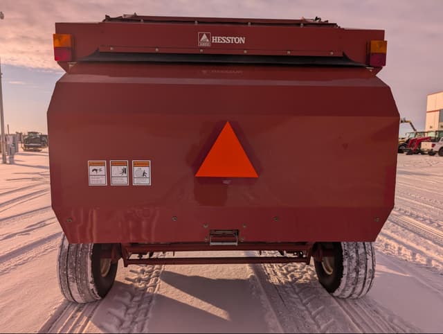 Image of Hesston 856 equipment image 4