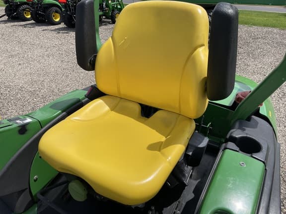 Image of John Deere 1435 equipment image 4