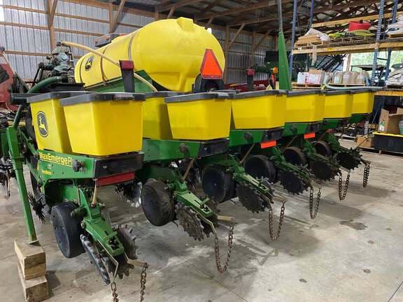 Image of John Deere 1780 equipment image 3