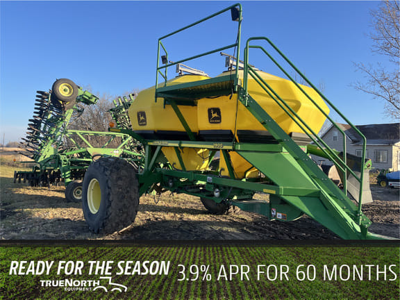 2002 John Deere 1820 Equipment Image0