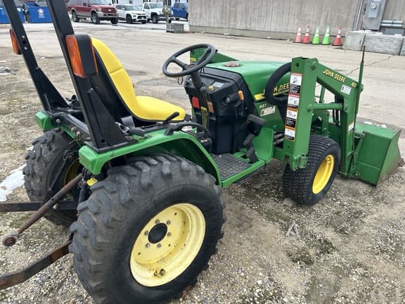 Image of John Deere 4100 equipment image 3