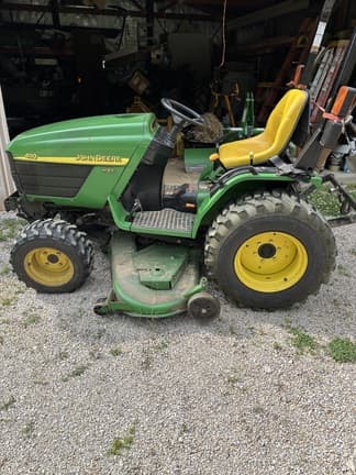 Image of John Deere 4110 equipment image 4